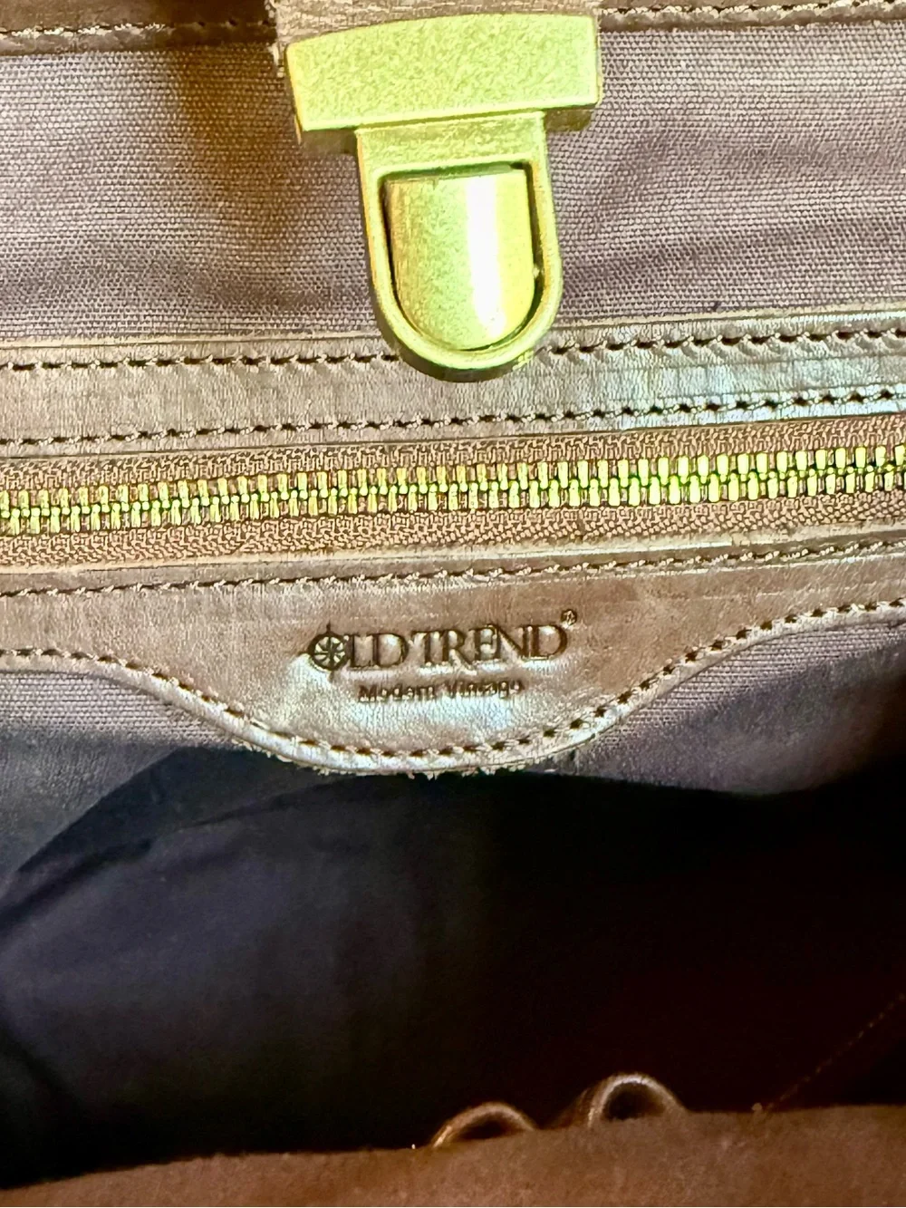 Old Trend Doctor Backpacks- Genuine Leather